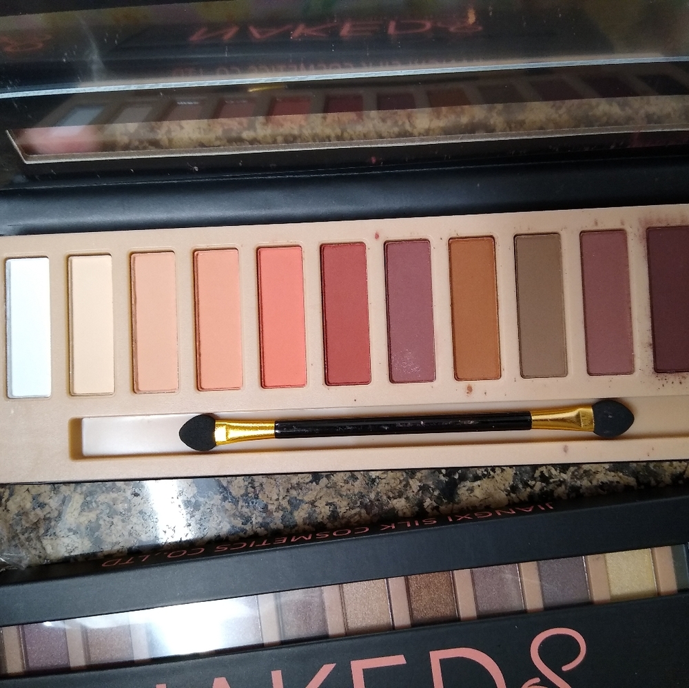 NWT! NAKED EYE SHADOW